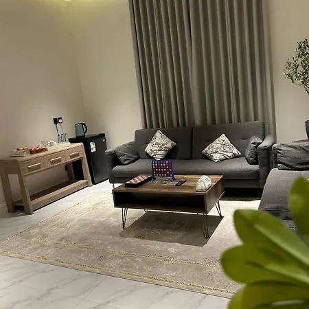 شقة فاخرة غرفة وصالة بالعارض دخول ذاتي ٤ Riyadh Exterior photo